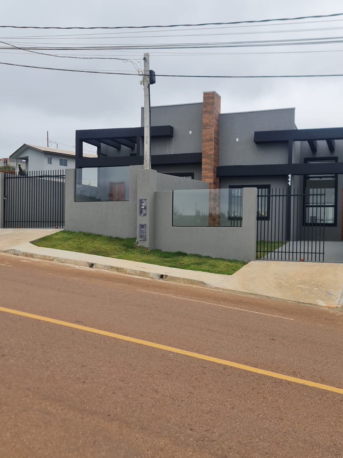 CASA 3 QUARTOS NO BAIRRO GSP