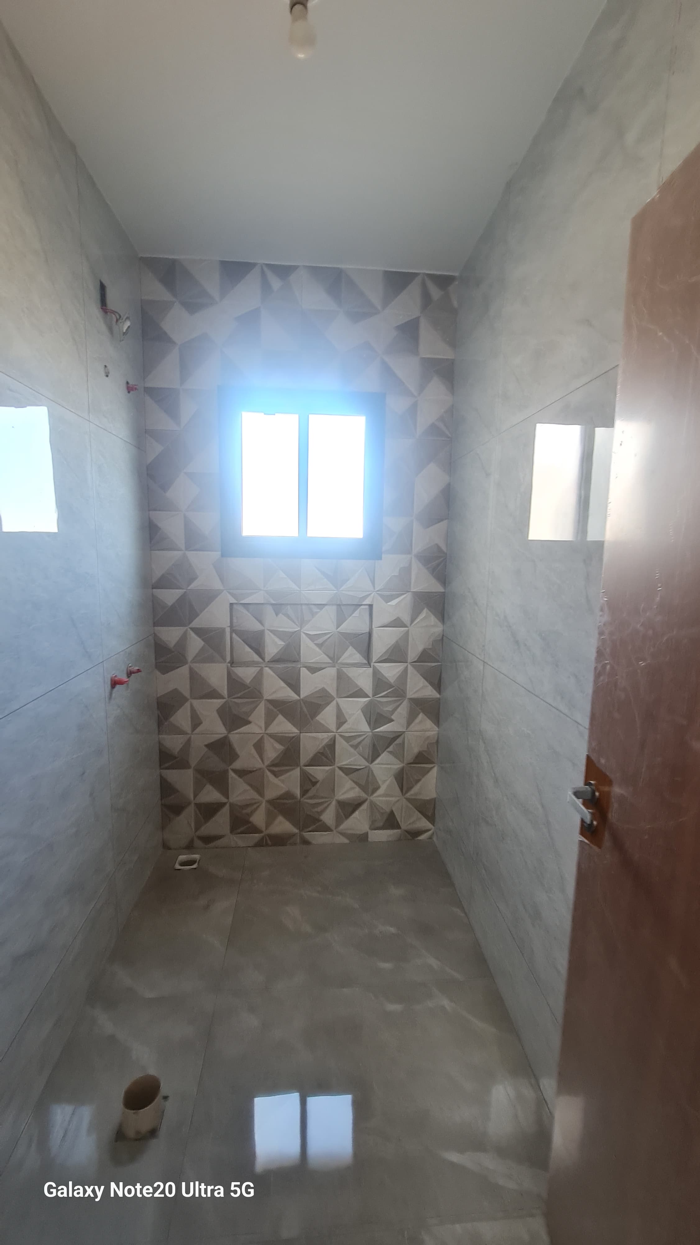 casa em fase de acabamento