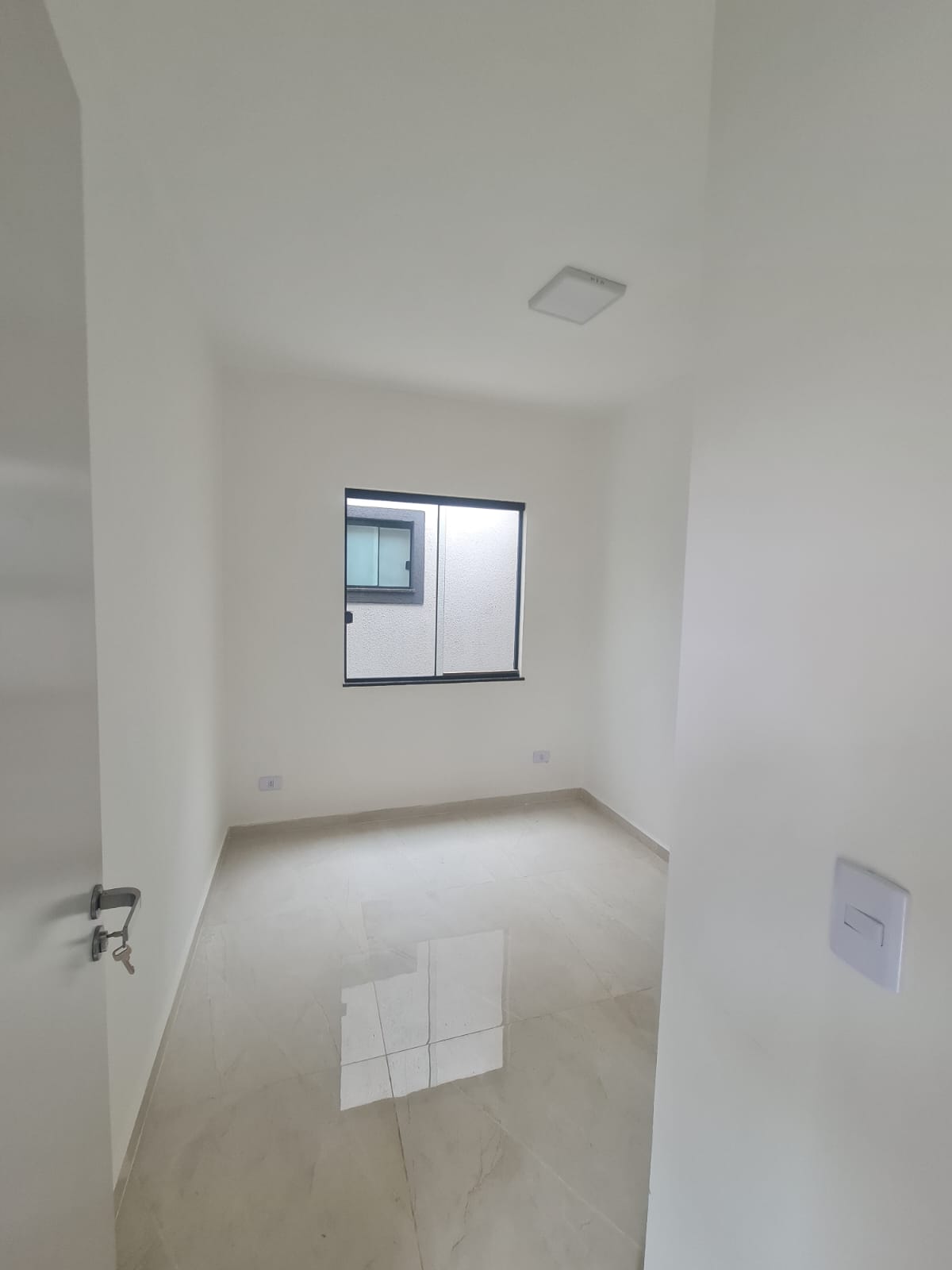 CASA 3 QUARTOS NO BAIRRO GSP